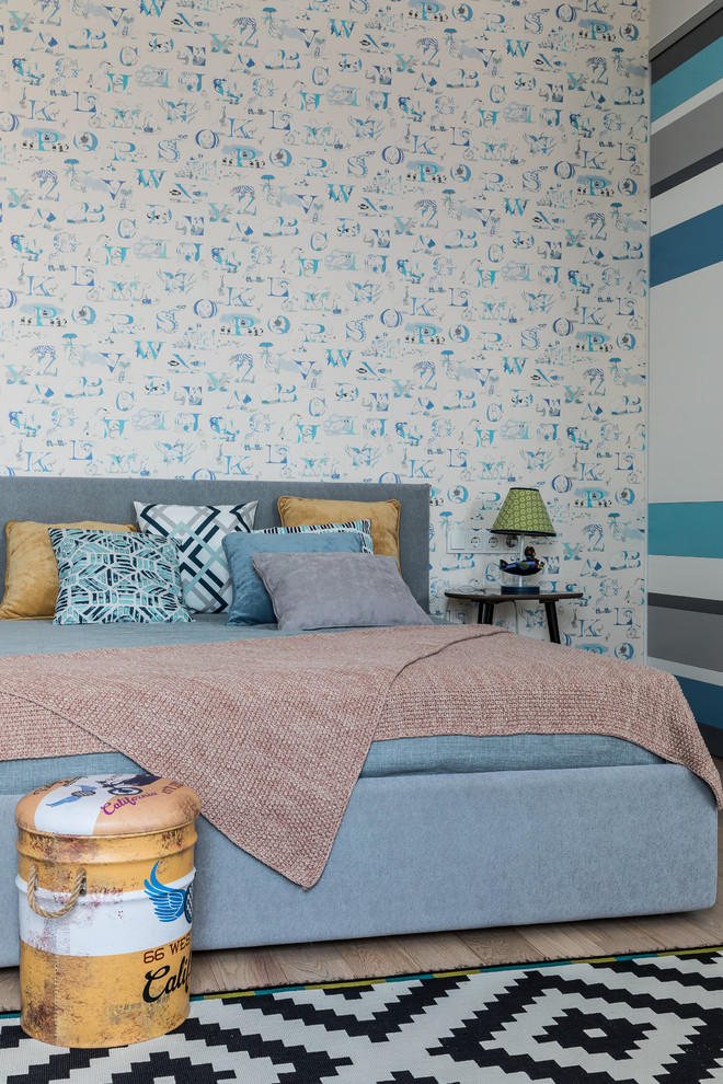 Интерьер частного дома с яркими акцентами