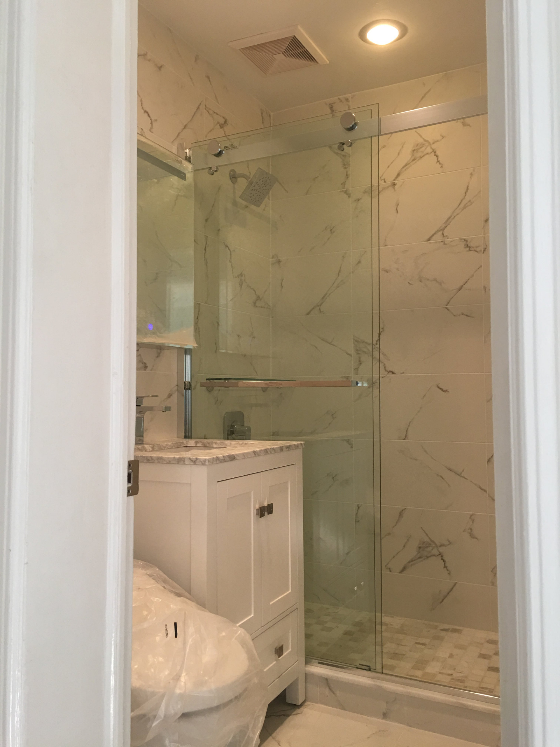 XX Somerset Dr S, Great Neck, NY 11020