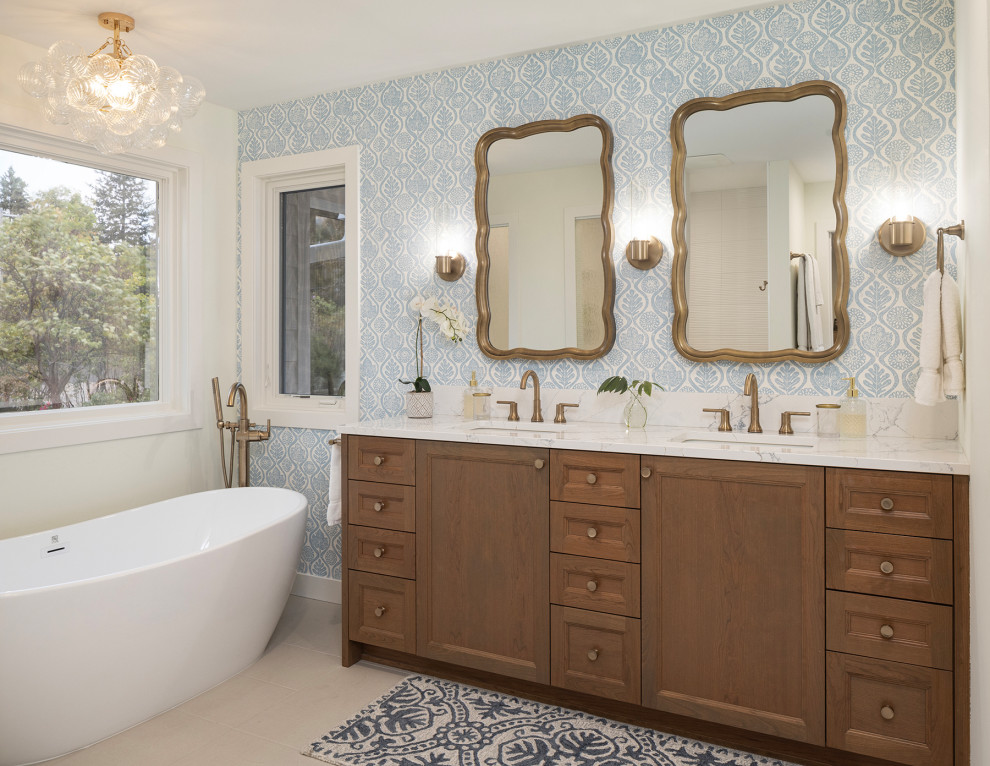 Lake Minnetonka Family Heirloom - Beach Style - Bathroom - Minneapolis ...
