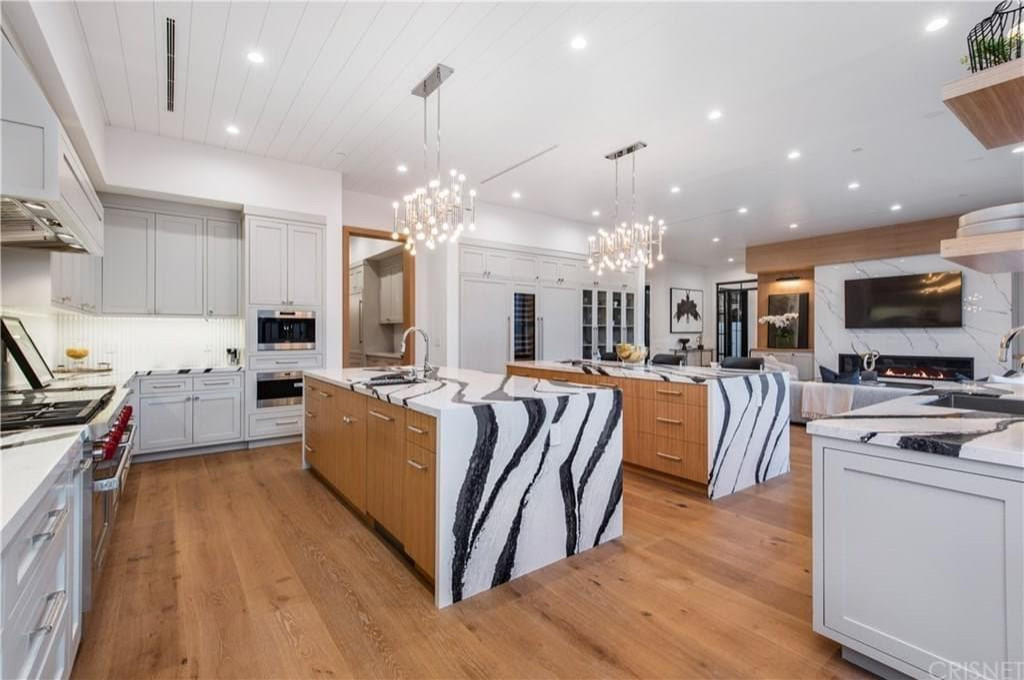 Modern Kitchen Remodels