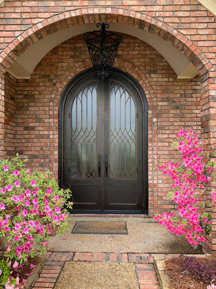 Front door - front door idea in Jackson