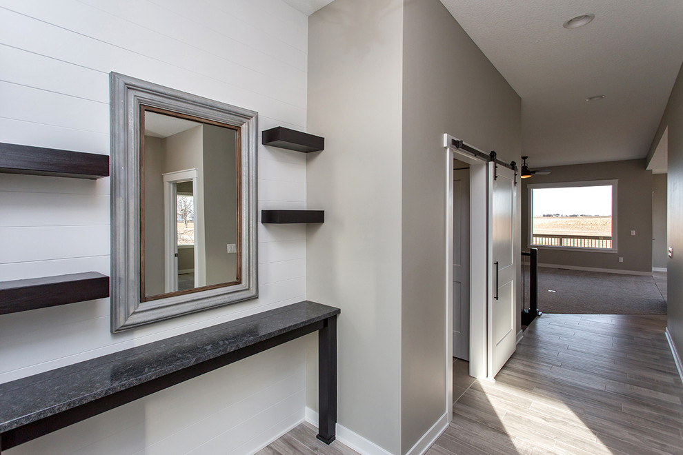 Entryway - transitional entryway idea