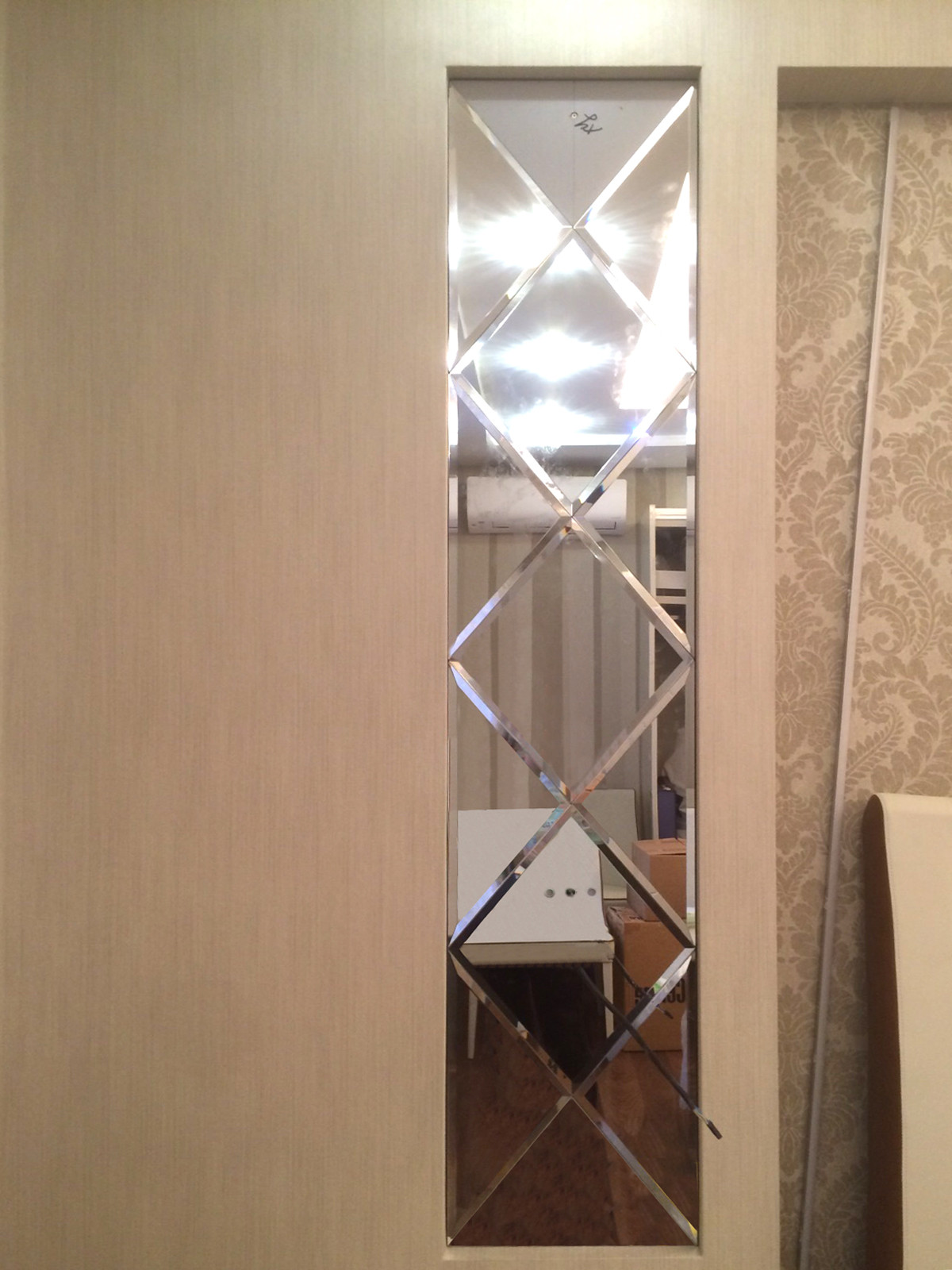 Зеркала и Зеркальные Панно