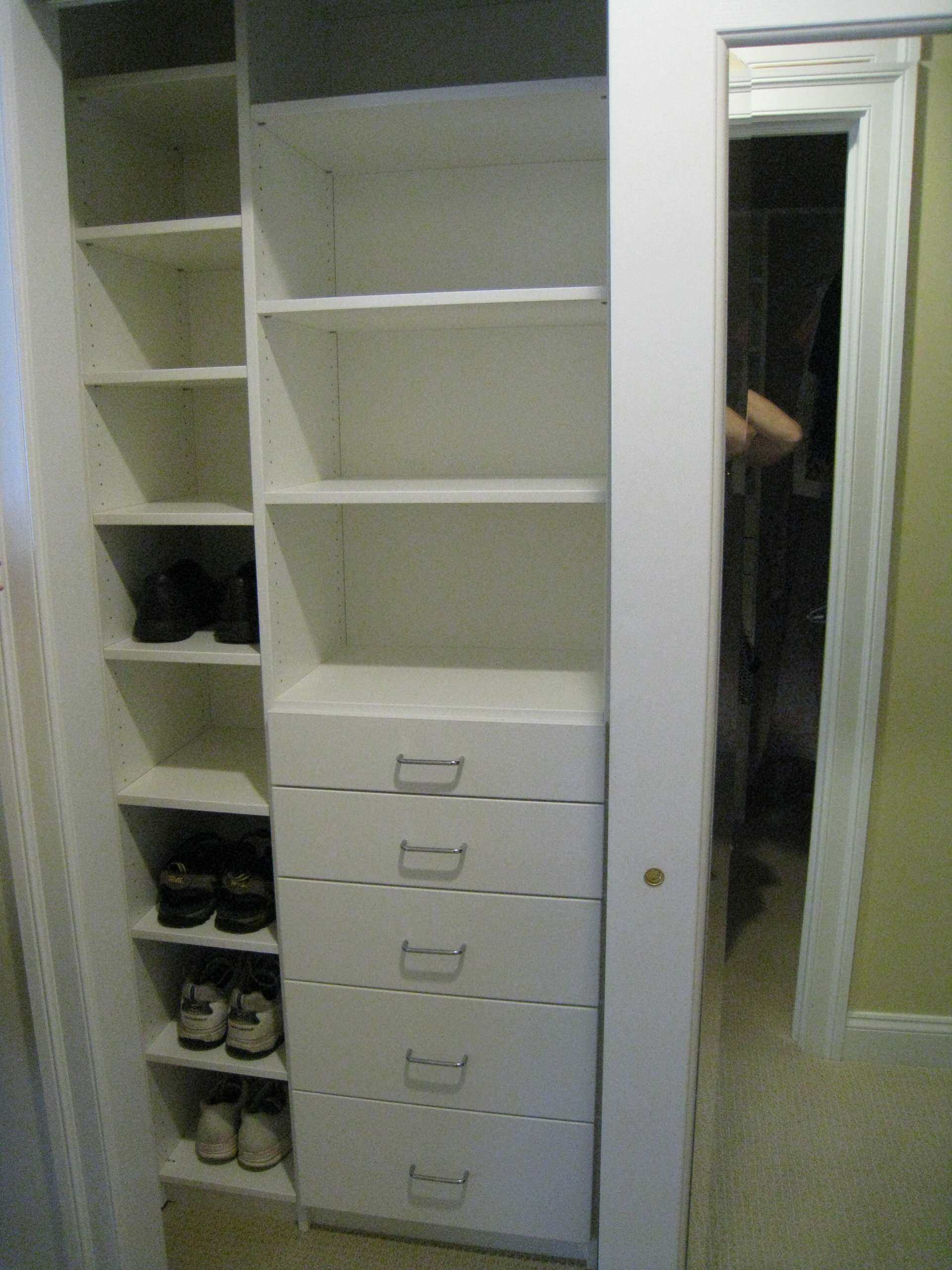 Small Reach In Closets