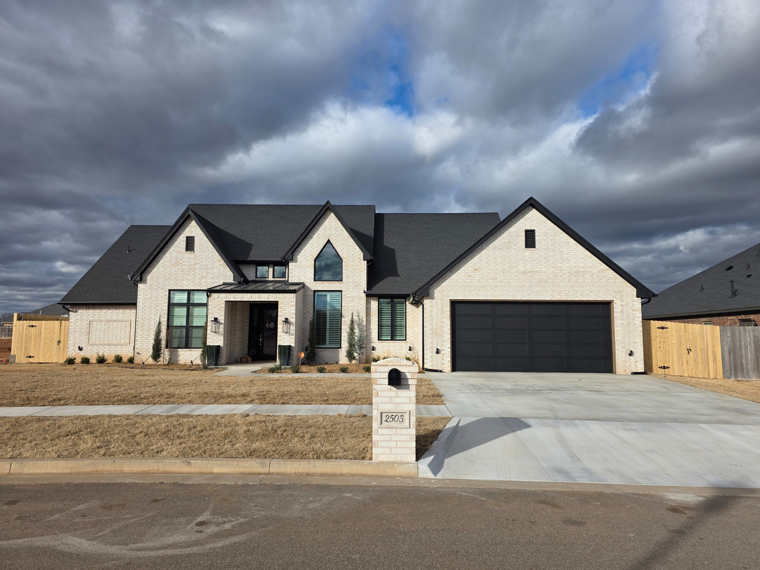 Inspiration for an exterior home remodel in Oklahoma City