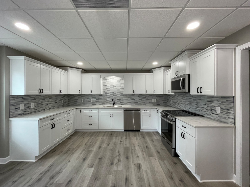 Home design - transitional home design idea