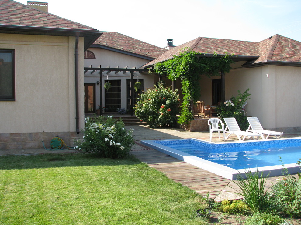 Одноэтажный дом в средиземноморском стиле