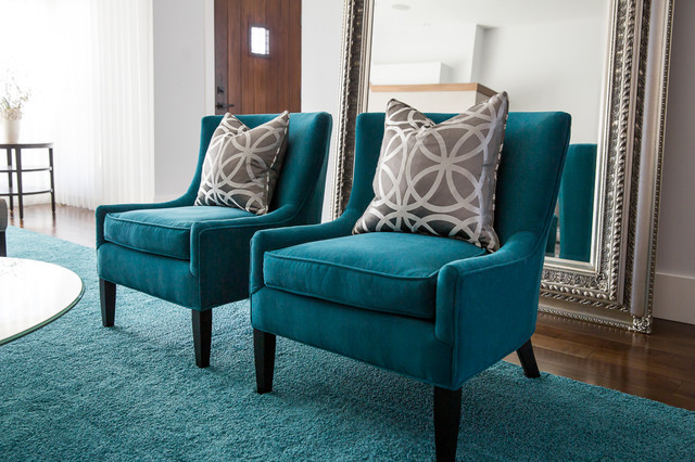 Marda Loop Modern Elegance modern-living-room