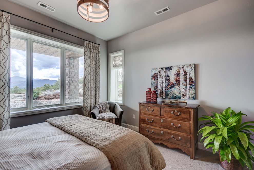 Home design - transitional home design idea in Denver