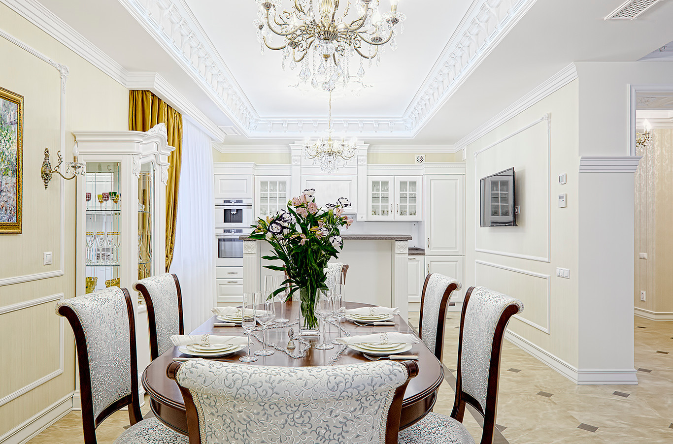 Кухня-столовая в классическом стиле