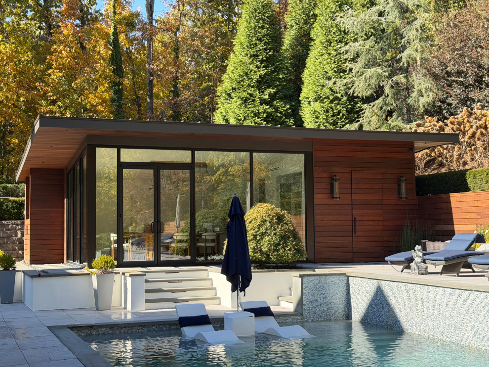 CUSTOM POOL HOUSE