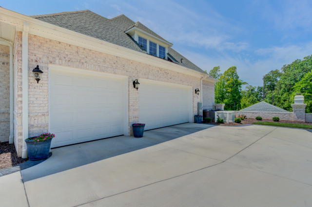 Midlothian Marvel transitional-garage