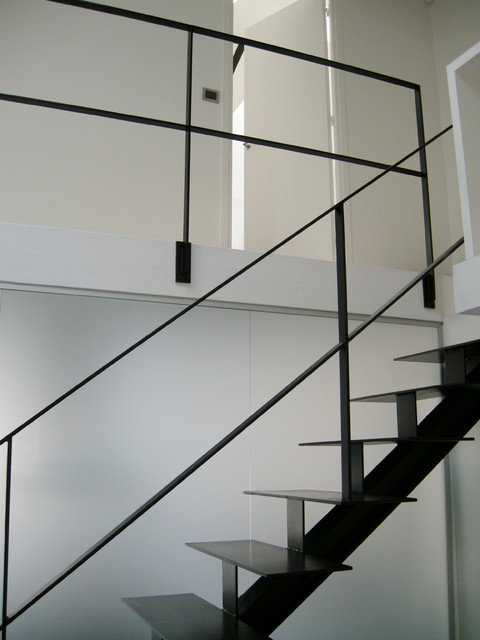 Loft au Pr&eacute; Saint Gervais modern-treppen