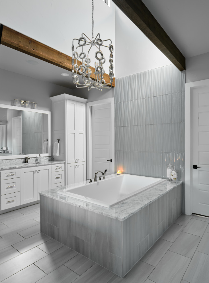 Bathroom - transitional bathroom idea