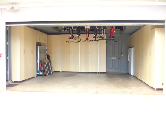 Kahala Bamboo Garage Modern Hawaii By Inspired Closets Hawaii 