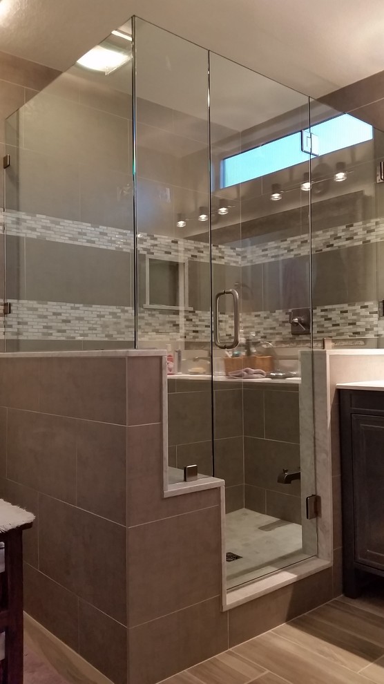 Transitional bathroom photo in Phoenix