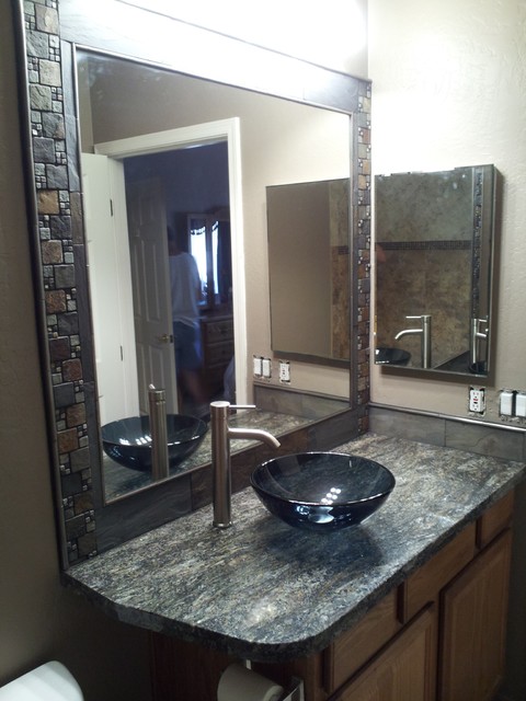 Vanities modern-badezimmer