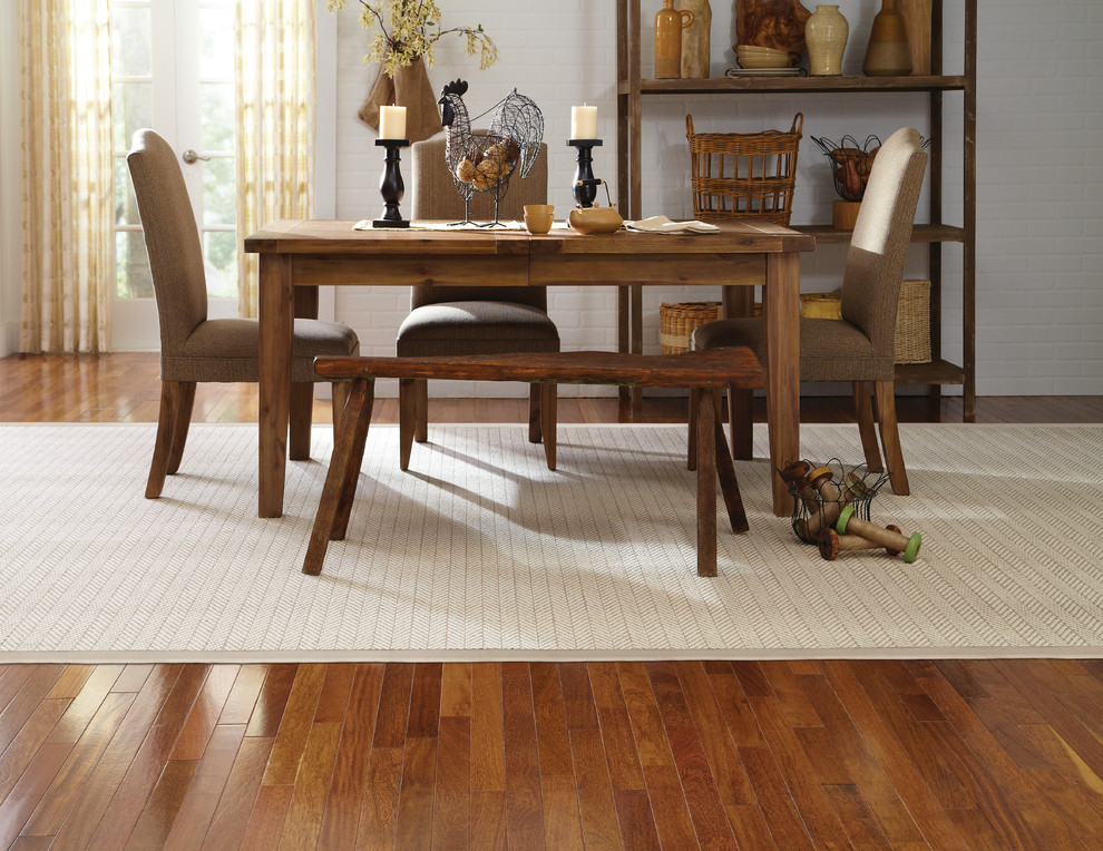 Design ideas for a country dining room in Chicago.