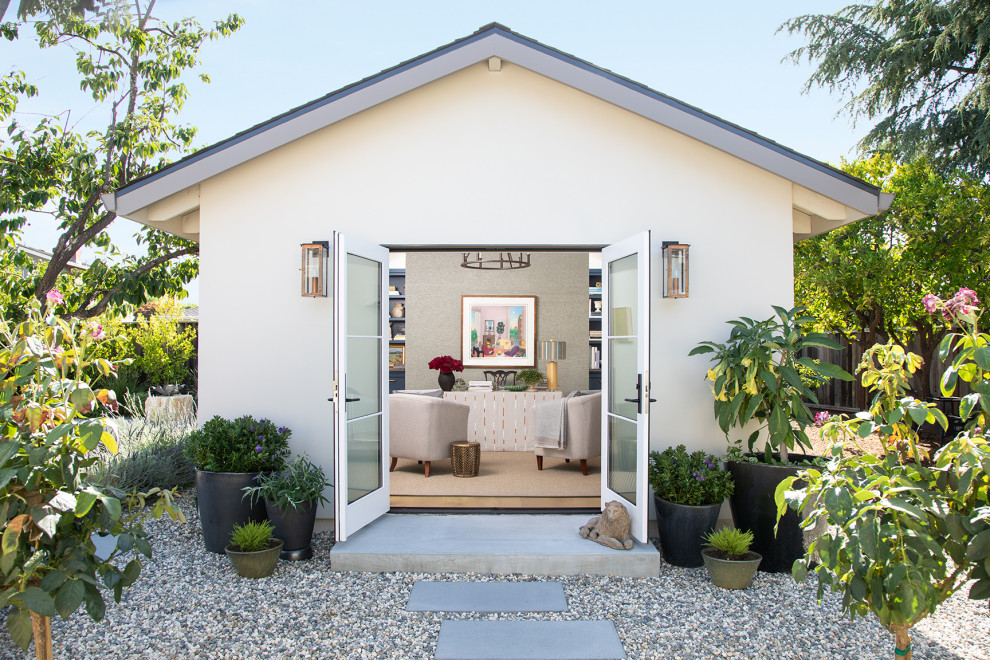 Transitional shed photo in San Francisco