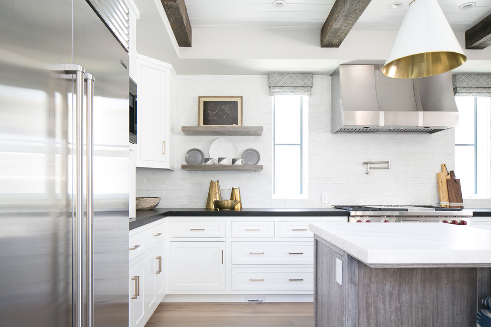 MARIGOLD II - Beach Style - Kitchen - Orange County - by Brandon