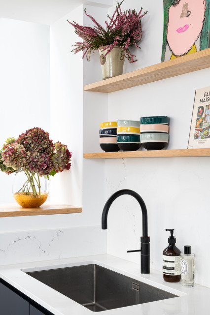 Eel Brook Common Kitchen contemporary-koek