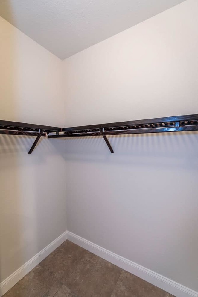 Transitional home design photo in Miami