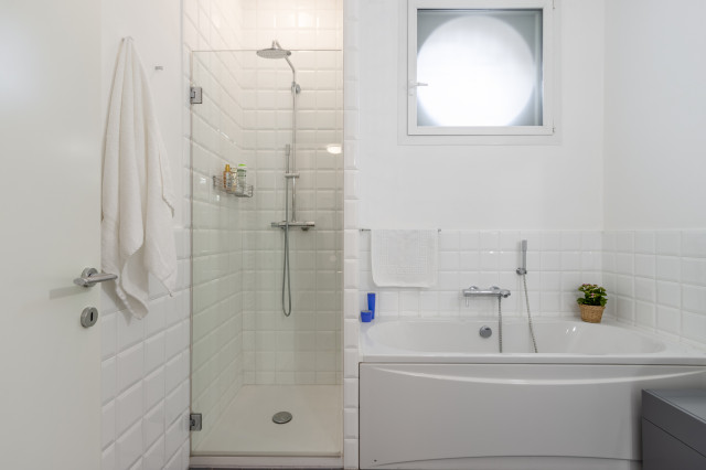 Appartamento traditional-bathroom
