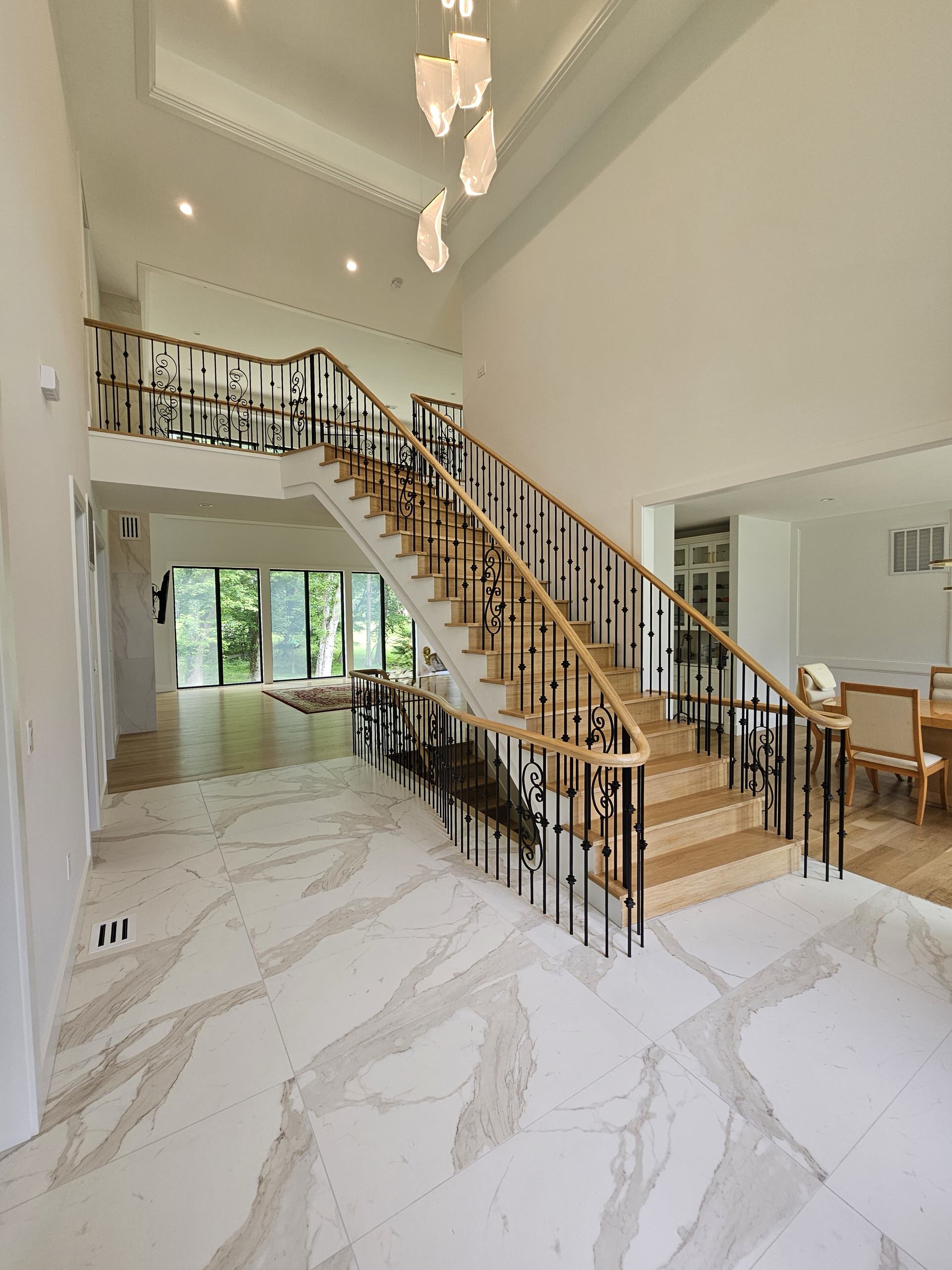 120_Luxurious White Oak Stair with Iron Balusters, Great Falls, 22066