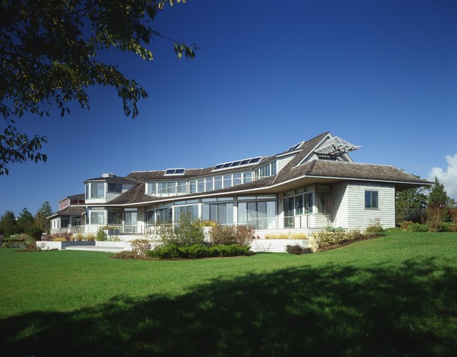 Chilmark Pond House contemporary-exterior