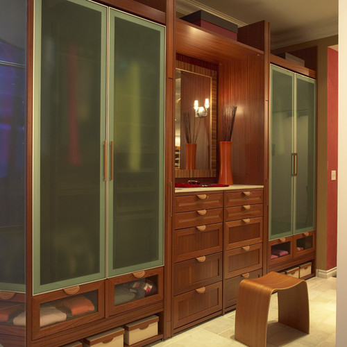 Clever Stunning Wardrobe Designs With Built In Dressers