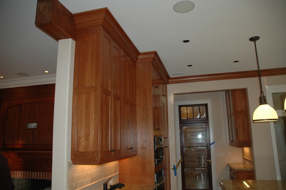 Medallion Cherry