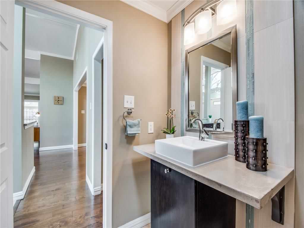 Dallas Home Cromwell