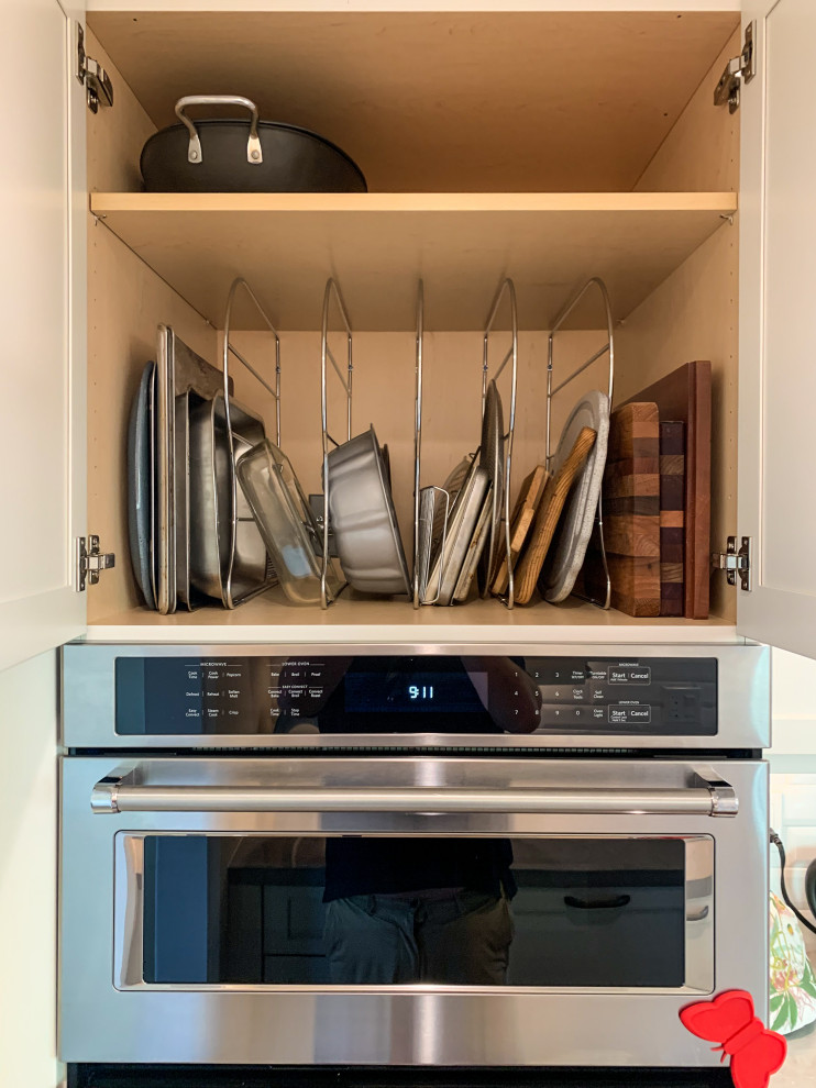 Kitchen Remodel with Peninsula Cooktop