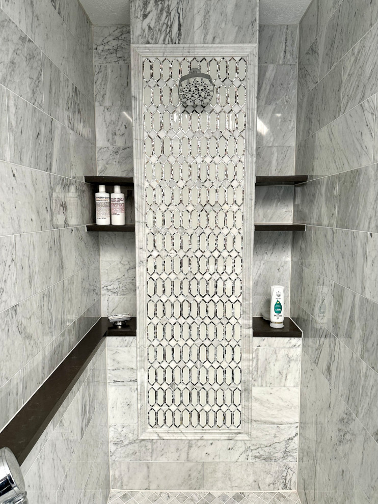 Example of a transitional home design design in Indianapolis
