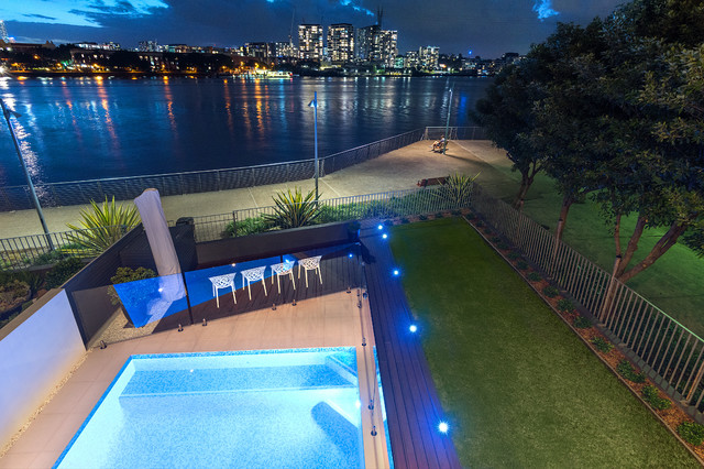 Bulimba modern-deck