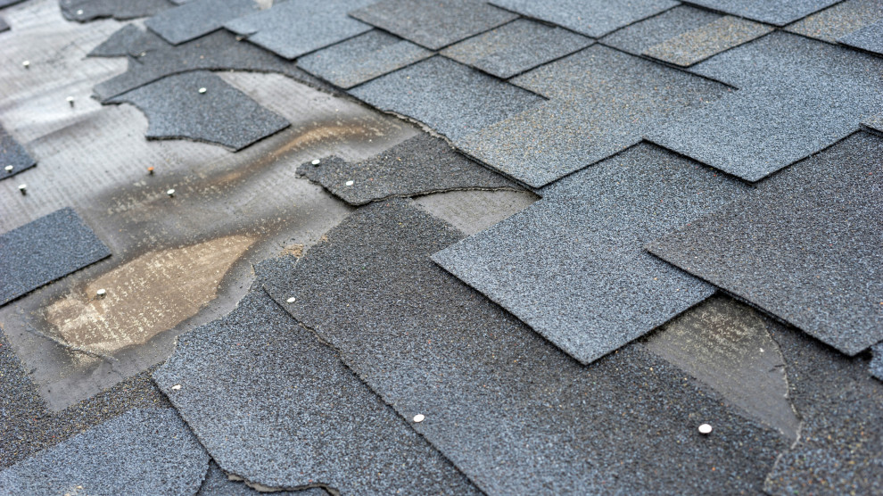 Signs that it's time for a new roof installation