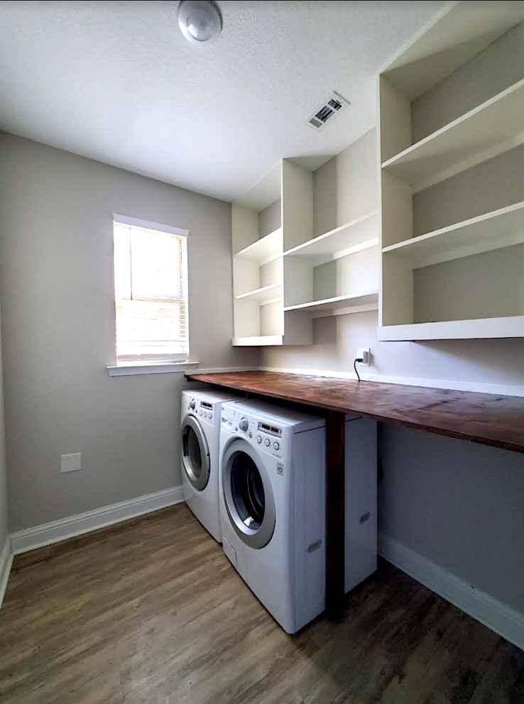 Custom Pantry & Laundry Room