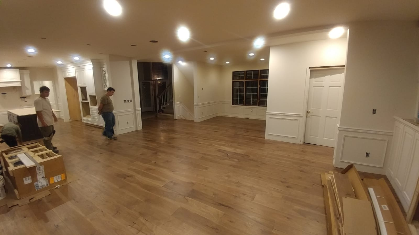 Custom Harwdood and Tile