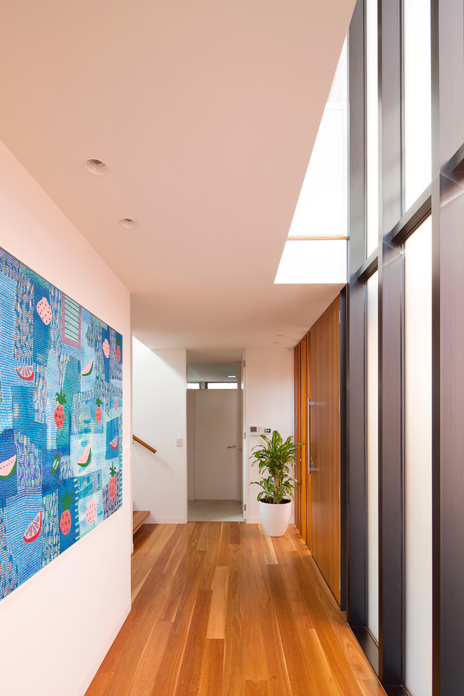 Design ideas for a contemporary hallway in Sydney.