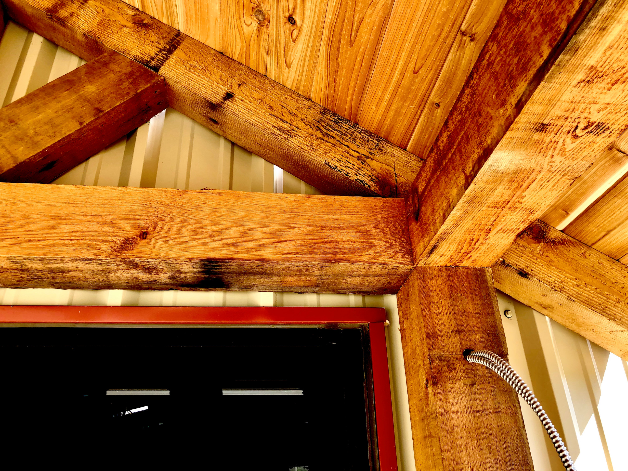 CEDAR PORCH