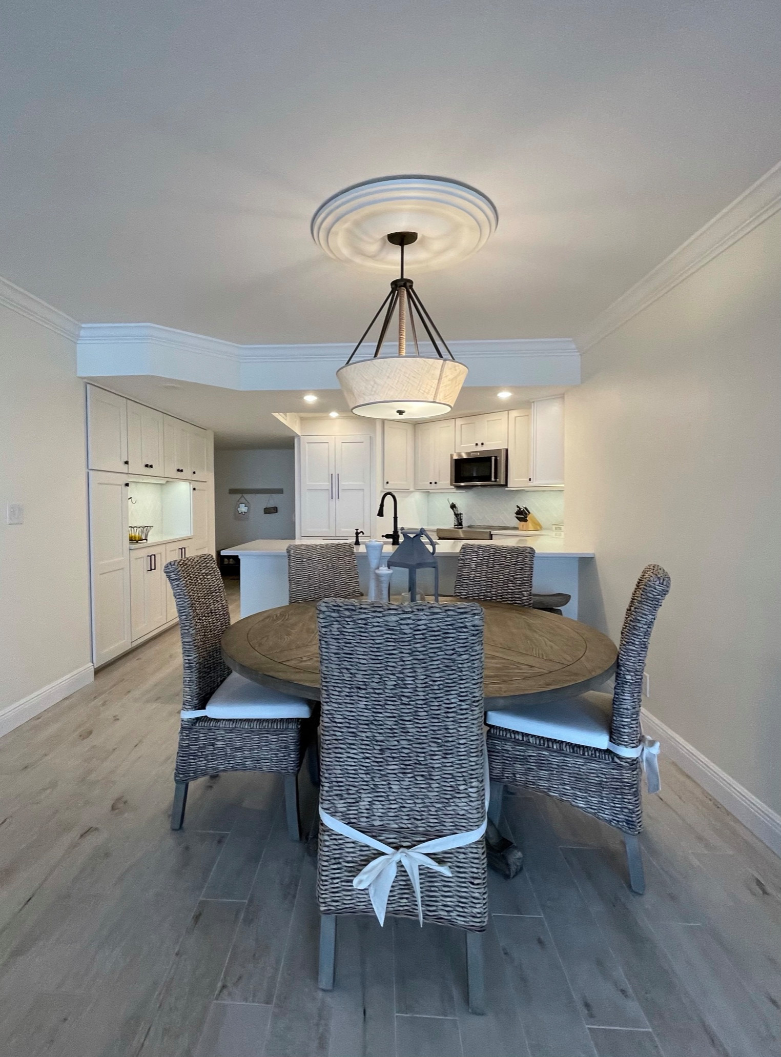 OCEAN FRONT CONDO KITCHEN