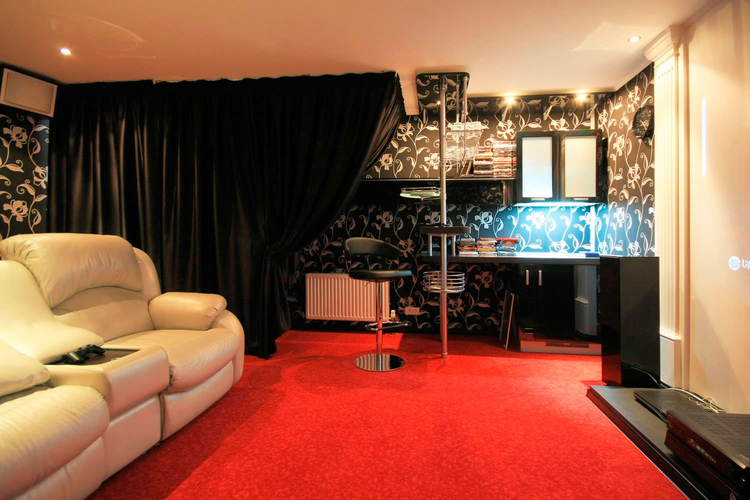 Домашний кинотеатр