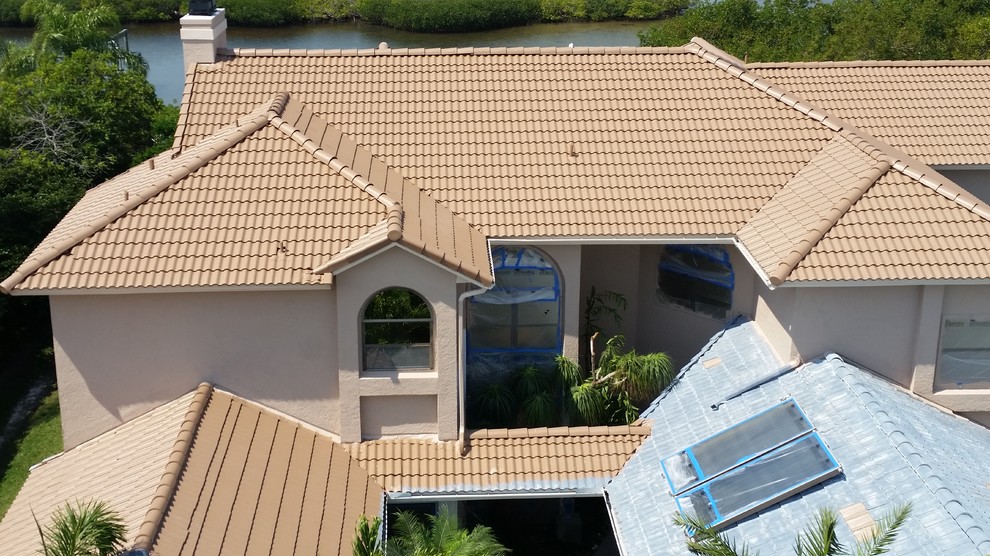 Unique Exteriors: 4 Types of Roofing to Consider for Function and Beauty
