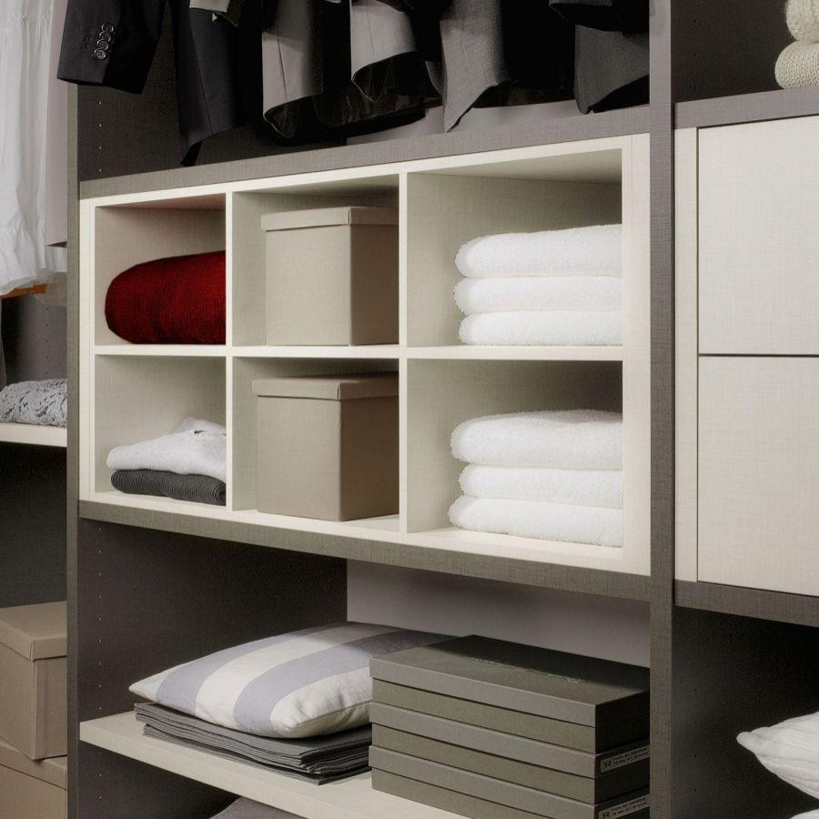 Г-образная гардеробная