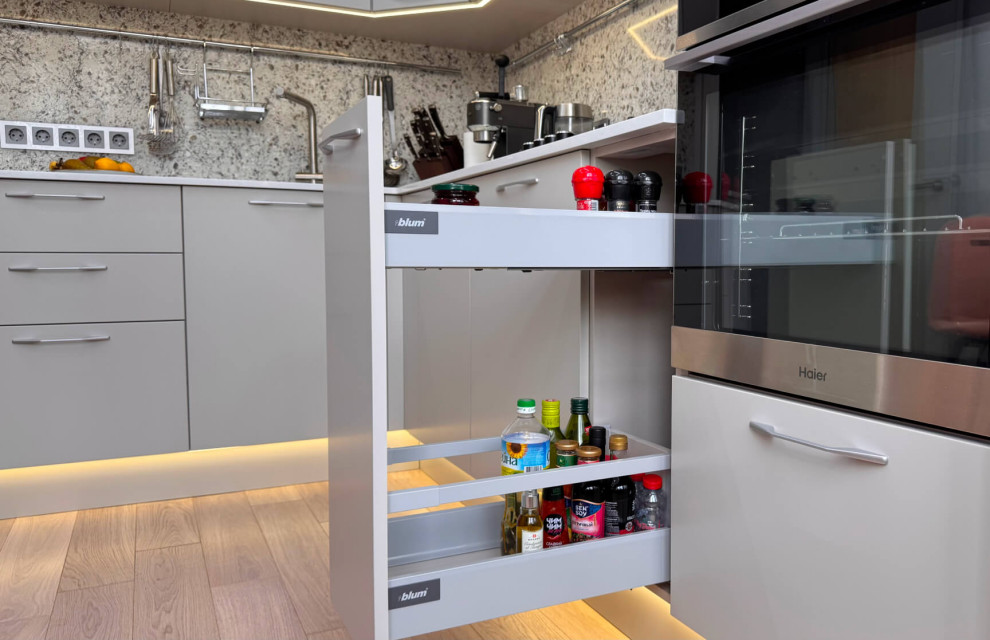 Современная кухня в цвете Серый Кашемир