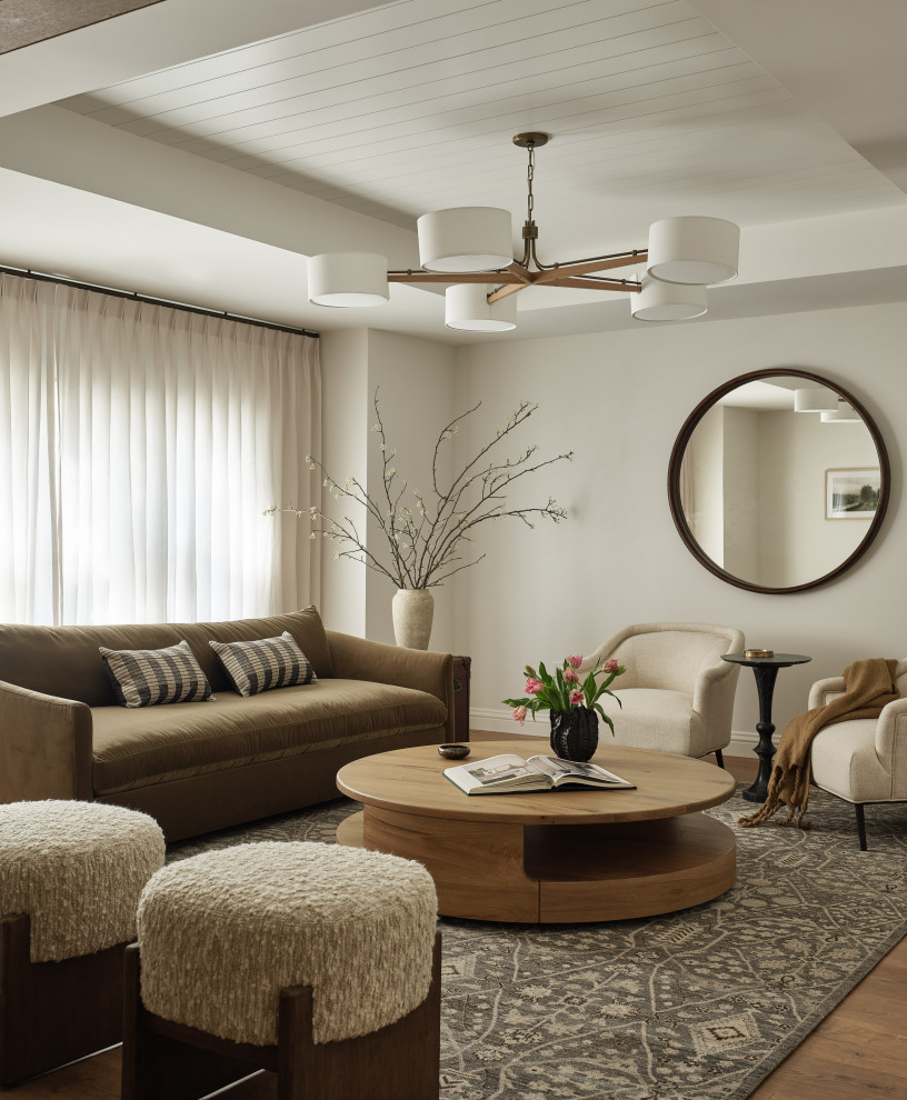 Example of a transitional living room design in San Francisco