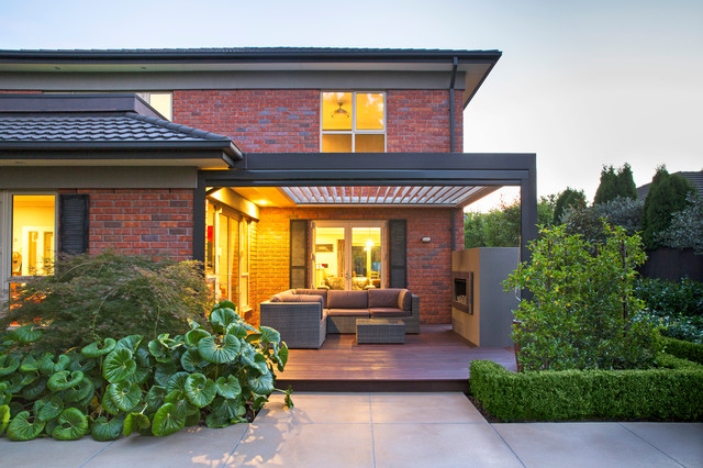 Harewood Residence contemporary-deck
