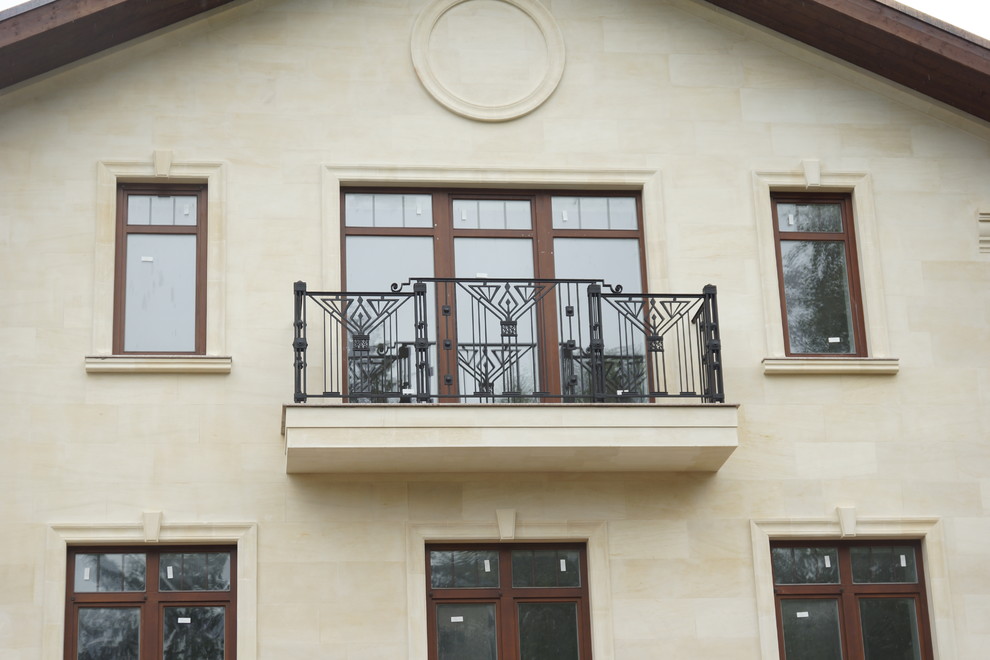 Кованные балконы в поселке Горки 2