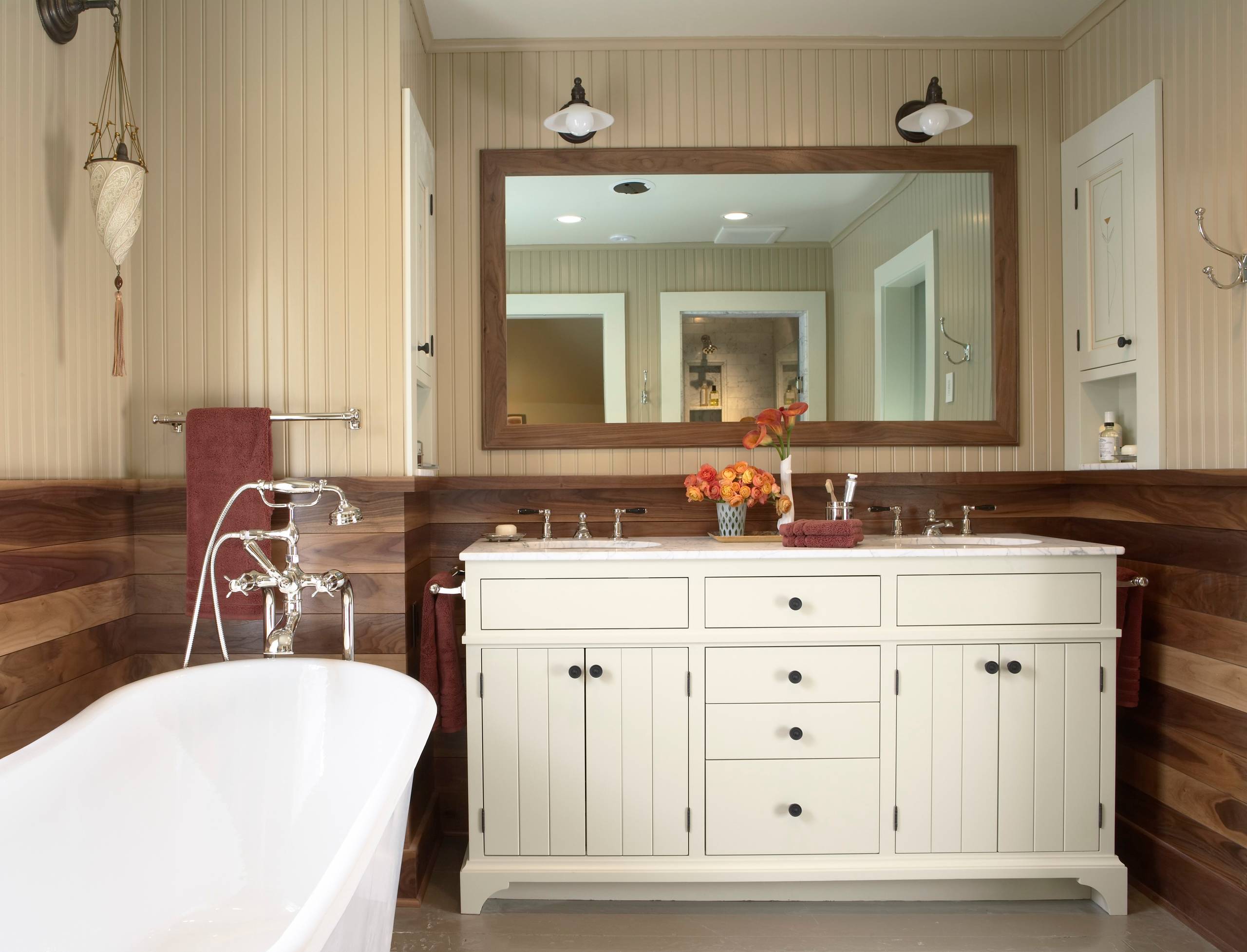 Burgundy Bathroom Ideas Houzz