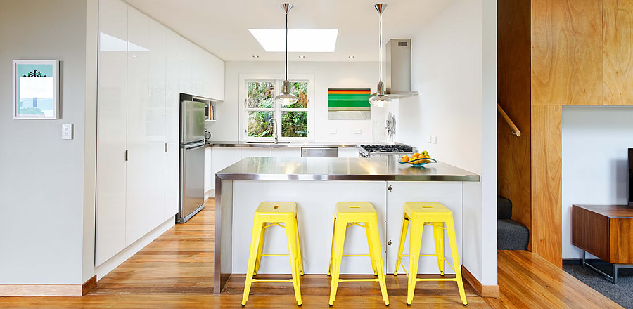 Inspiration for a contemporary kitchen in Wellington.